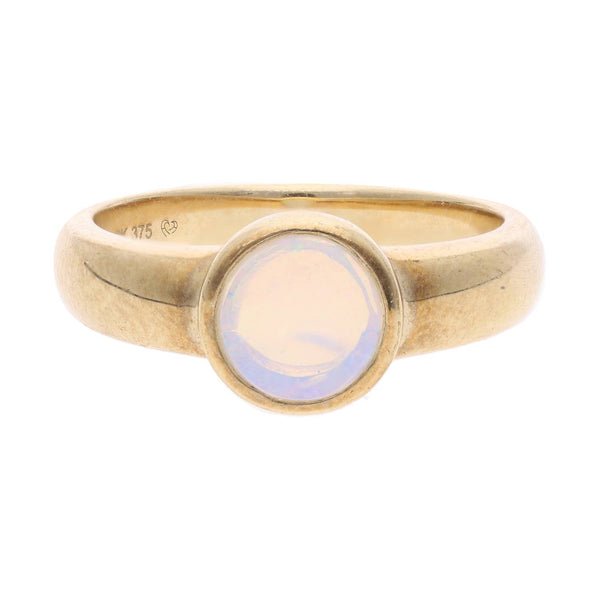 9ct Gold and Opal Ring