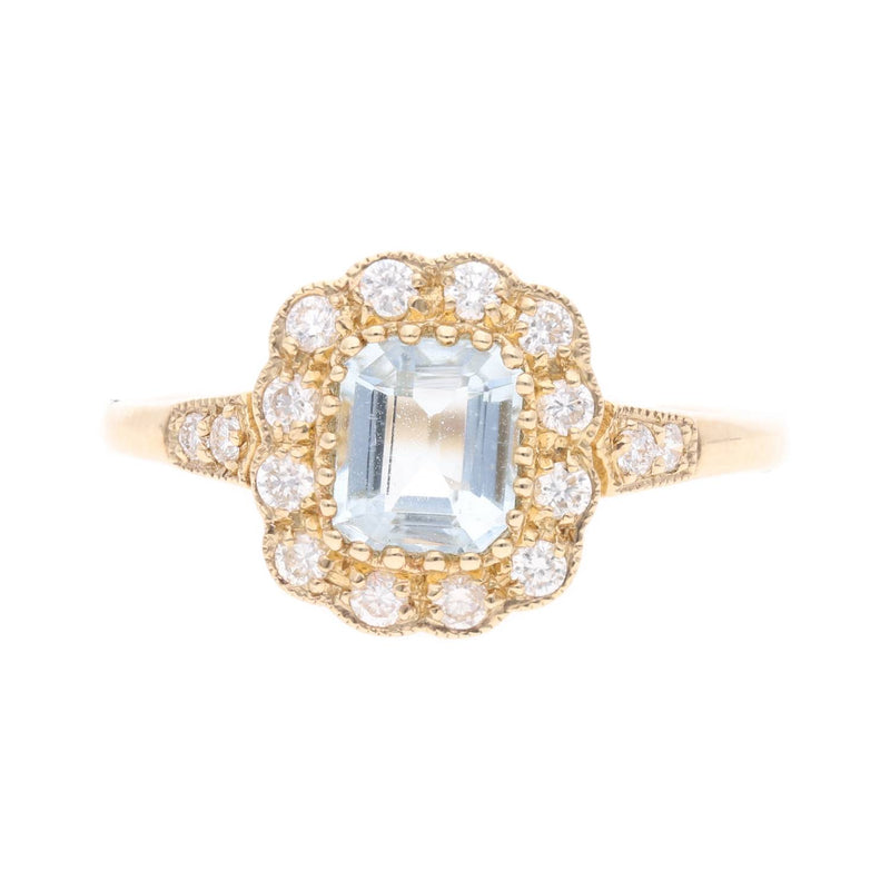 9ct Gold Aquamarine and Diamond Cluster Ring