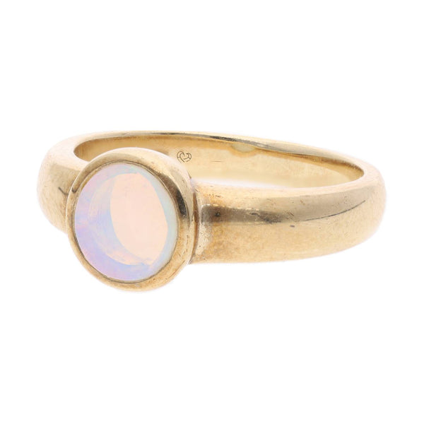 9ct Gold and Opal Ring