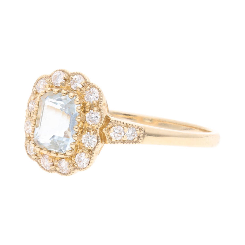 9ct Gold Aquamarine and Diamond Cluster Ring