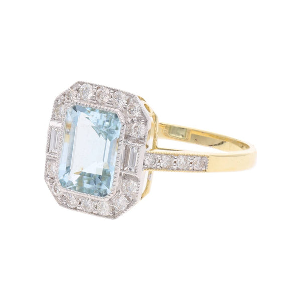18ct Gold Aquamarine and Diamond Ring