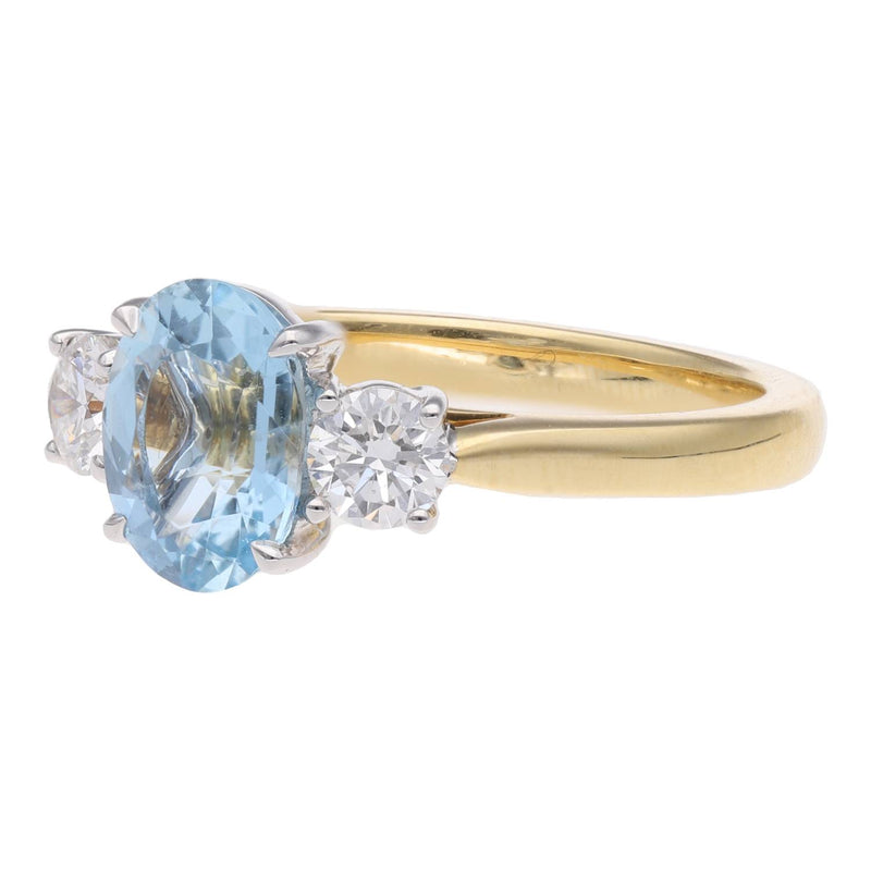 18ct Gold Aquamarine and Diamond Ring
