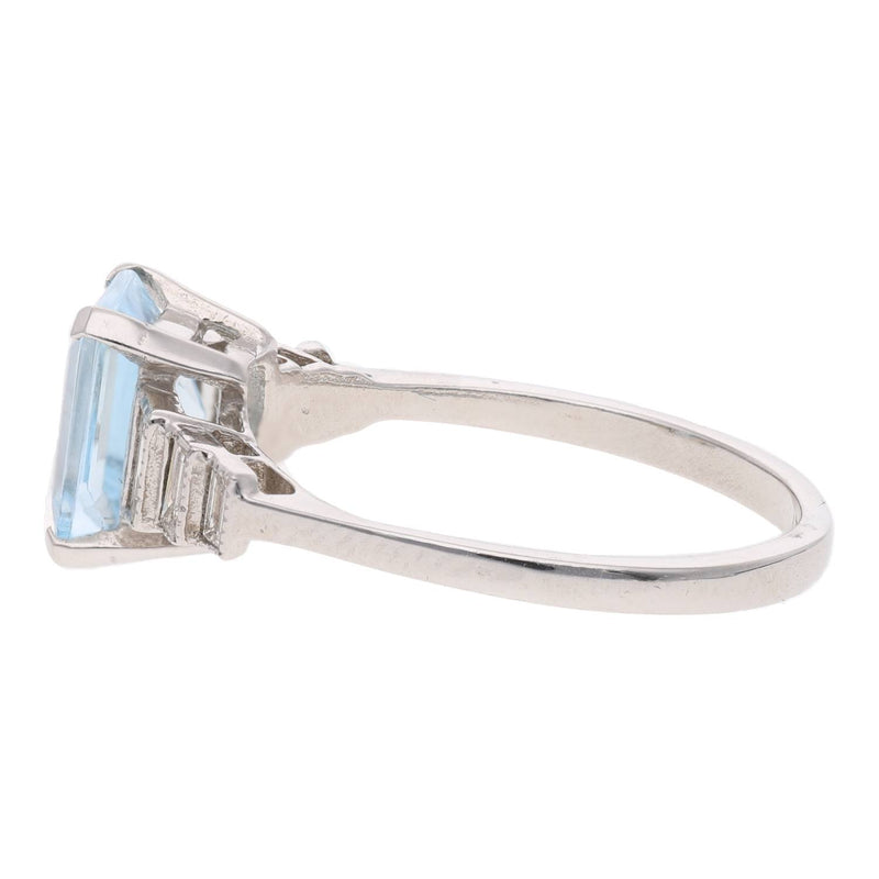 Platinum Aquamarine and Diamond Ring