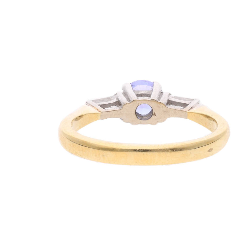 18ct Gold Tanzanite and Diamond Ring
