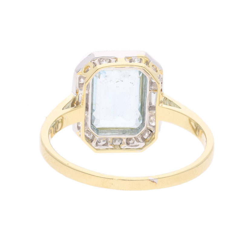 18ct Gold Aquamarine and Diamond Ring