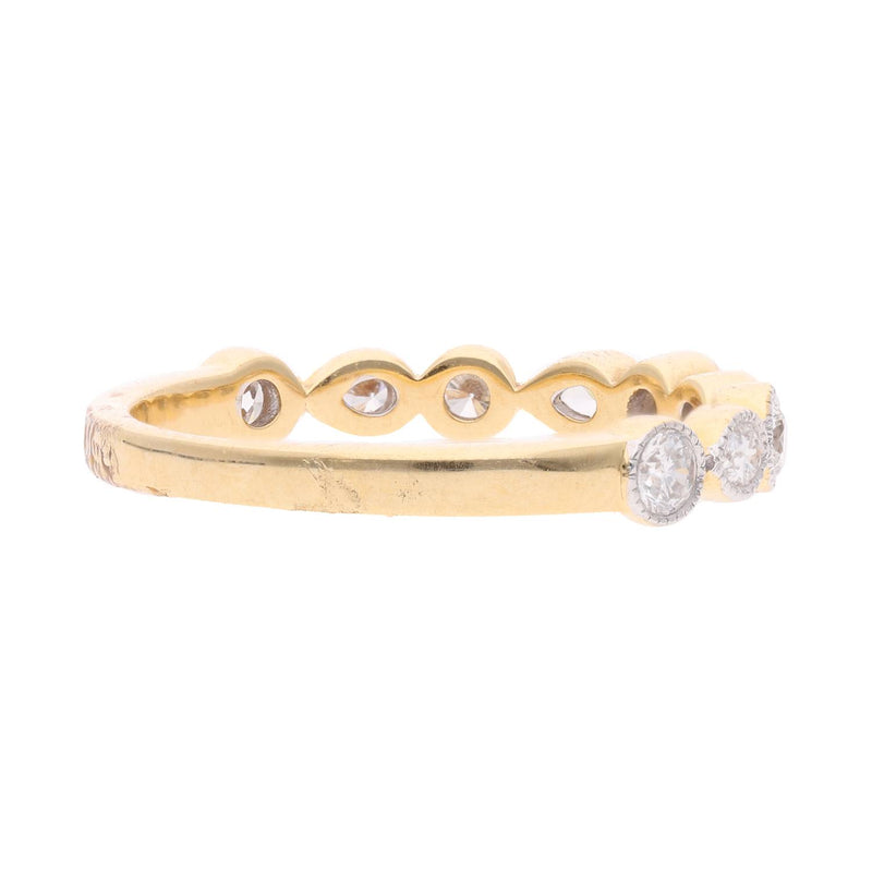 18ct Gold and Diamond Ring
