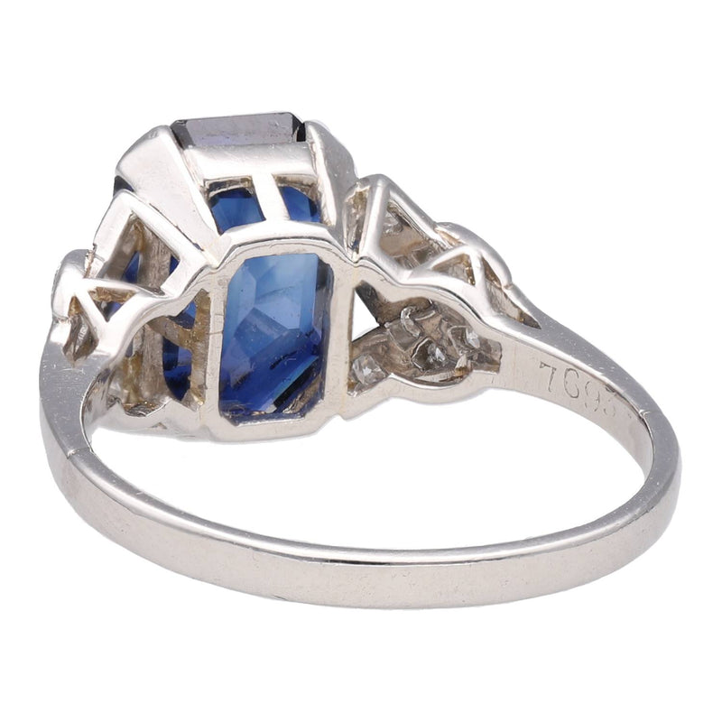 18ct White Gold Sapphire and Diamond Ring