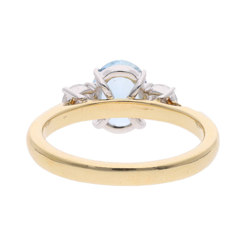 18ct Gold Aquamarine and Diamond Ring
