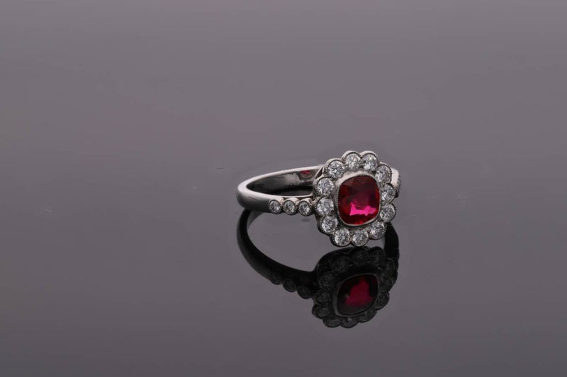 Spinel and Diamond Cluster Ring